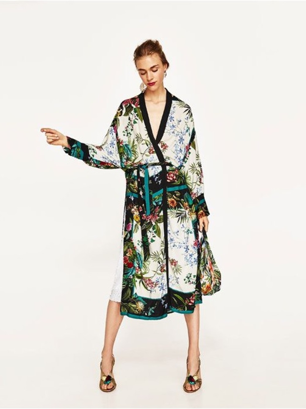 Zara Basic Collection Kimono Jacket M Floral Belted Robe Vacation Resort Lagen